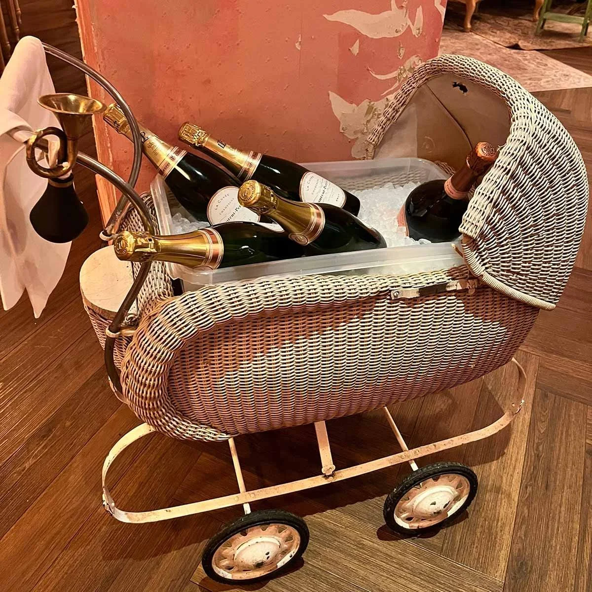 5 Tips for a Great Team Night Out!