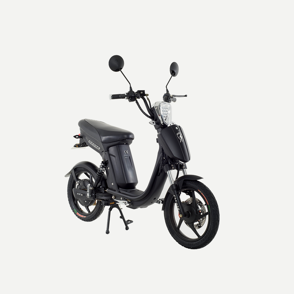 Black_SX250_45deg_1397f34e-e79f-4bd2-a7d6-5aa239566f20.png