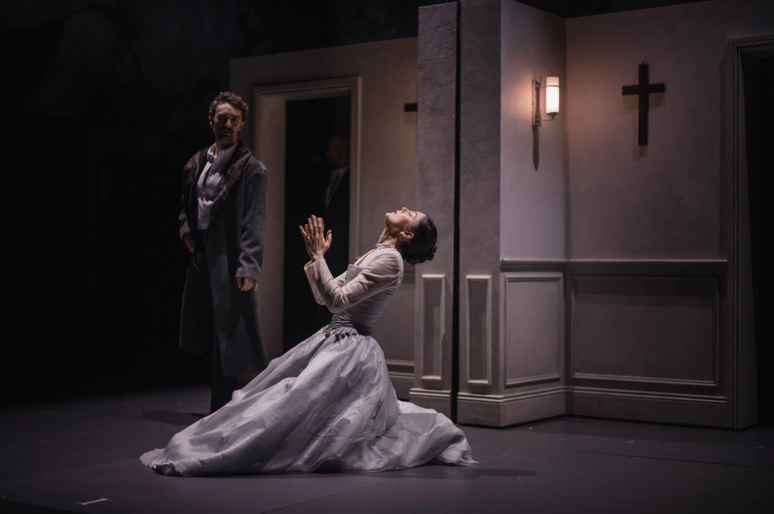 Georges Hann (Ensemble) and Monica Barbaro (Madame de Tourvel) in Les Liaisons Dangereuses at the National Theatre_EDIT.jpeg