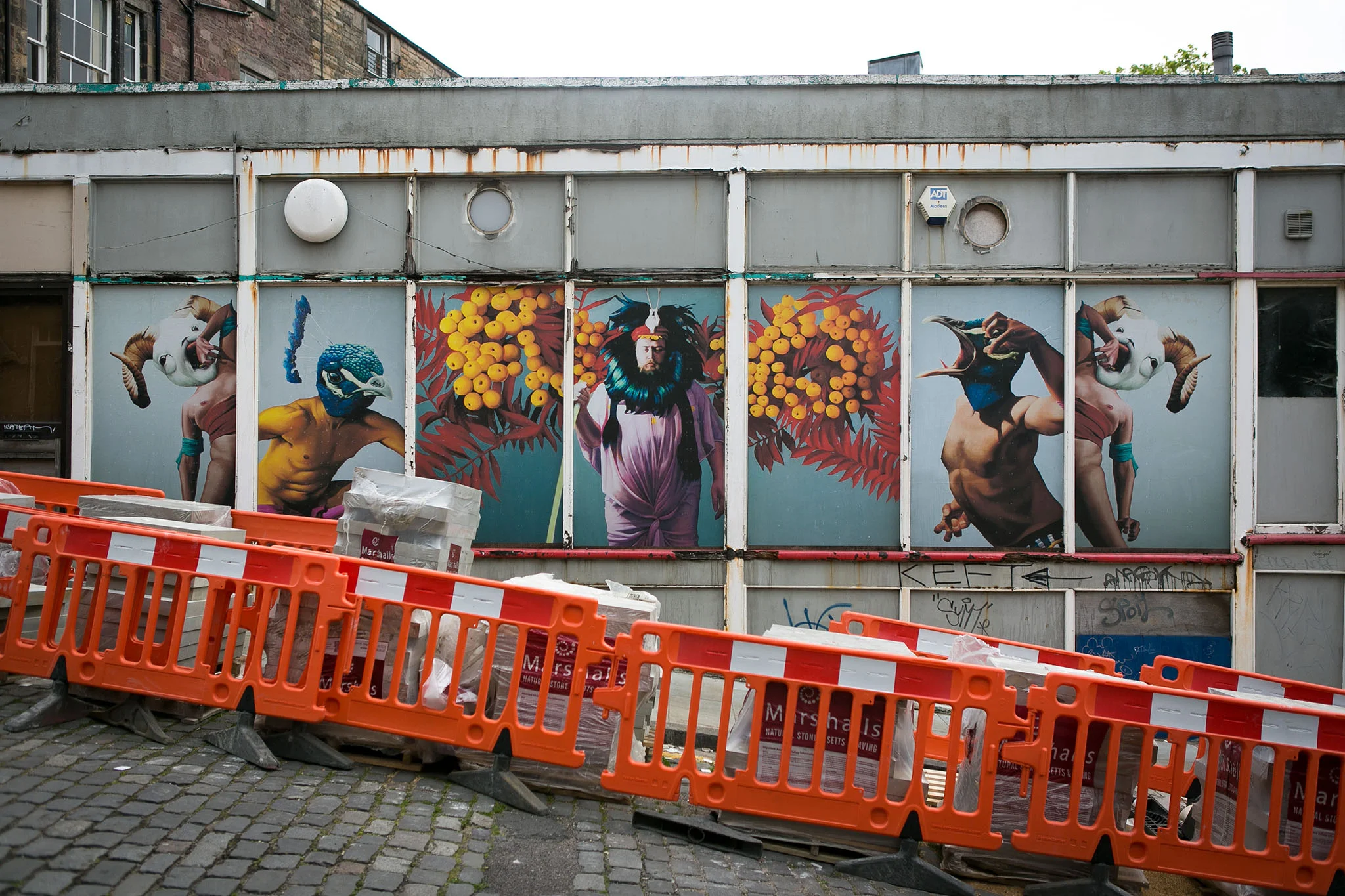 Kirsty Whiten – Mural, Dalmeny Street