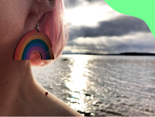 Vanhempieni silmissä elän synnissä, minulle tärkeintä on vapaus