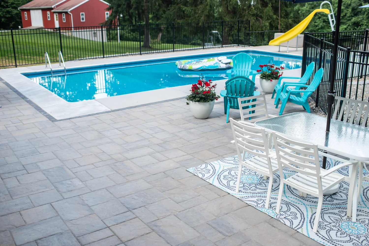 Landscaping_HiddenPool_patio_fence_wall-15.jpg