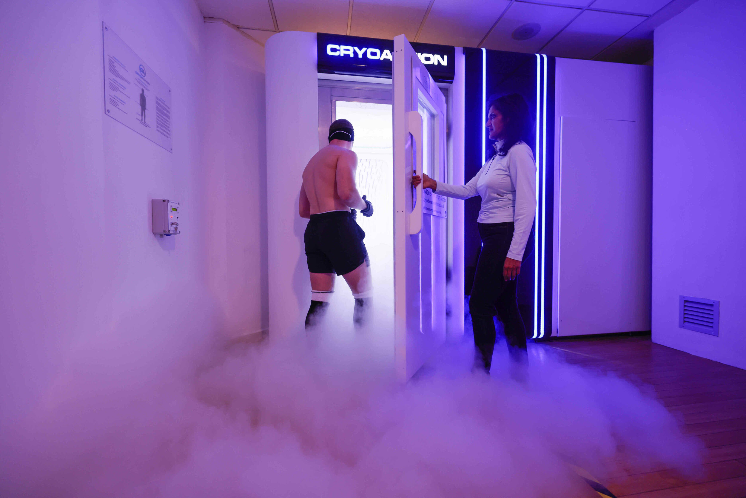 Cryotherapy Northeast Ohio – Cryotherapy: Whole Body & Local Cryo – CYEZ