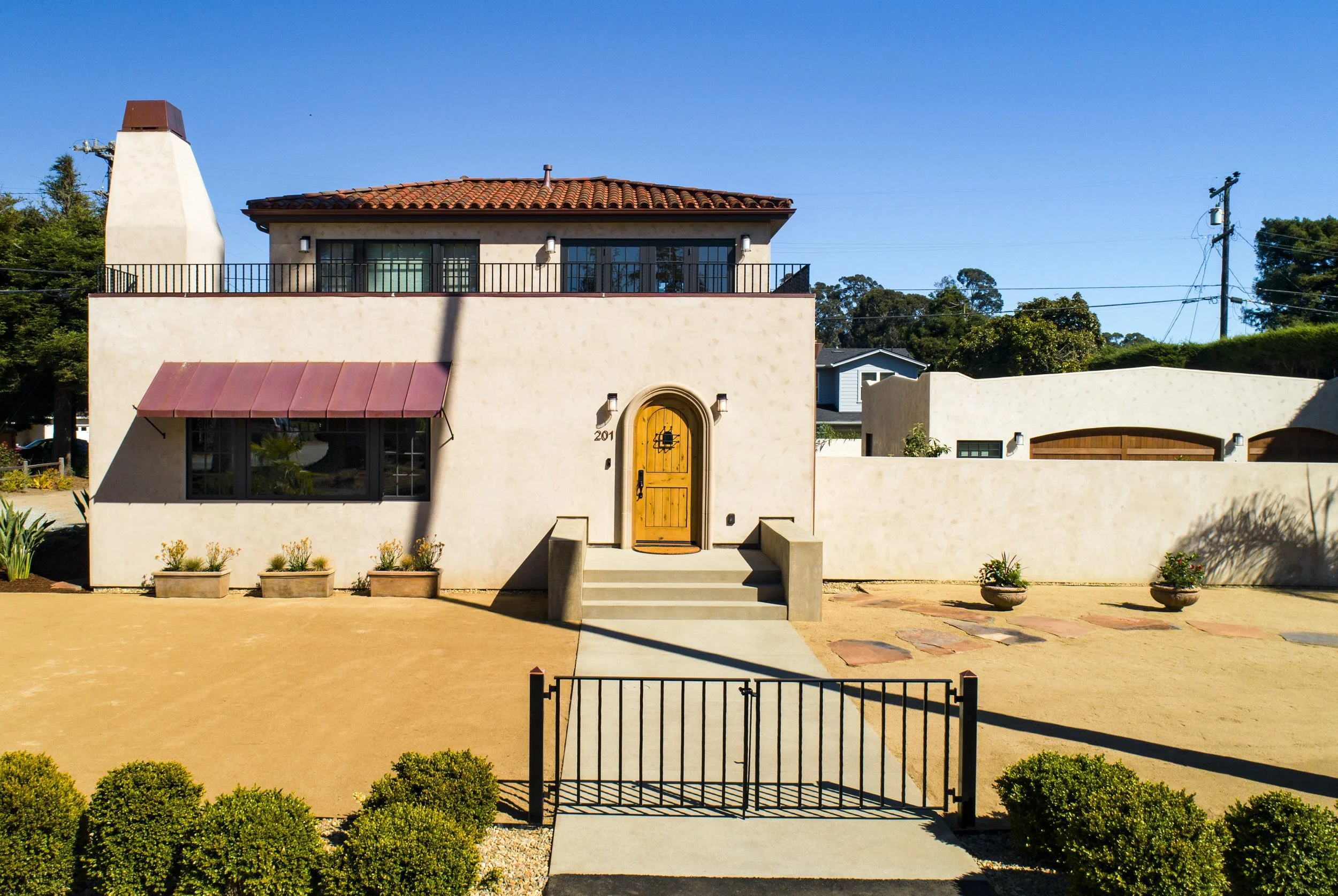 201_Playa_Blvd_10.jpg