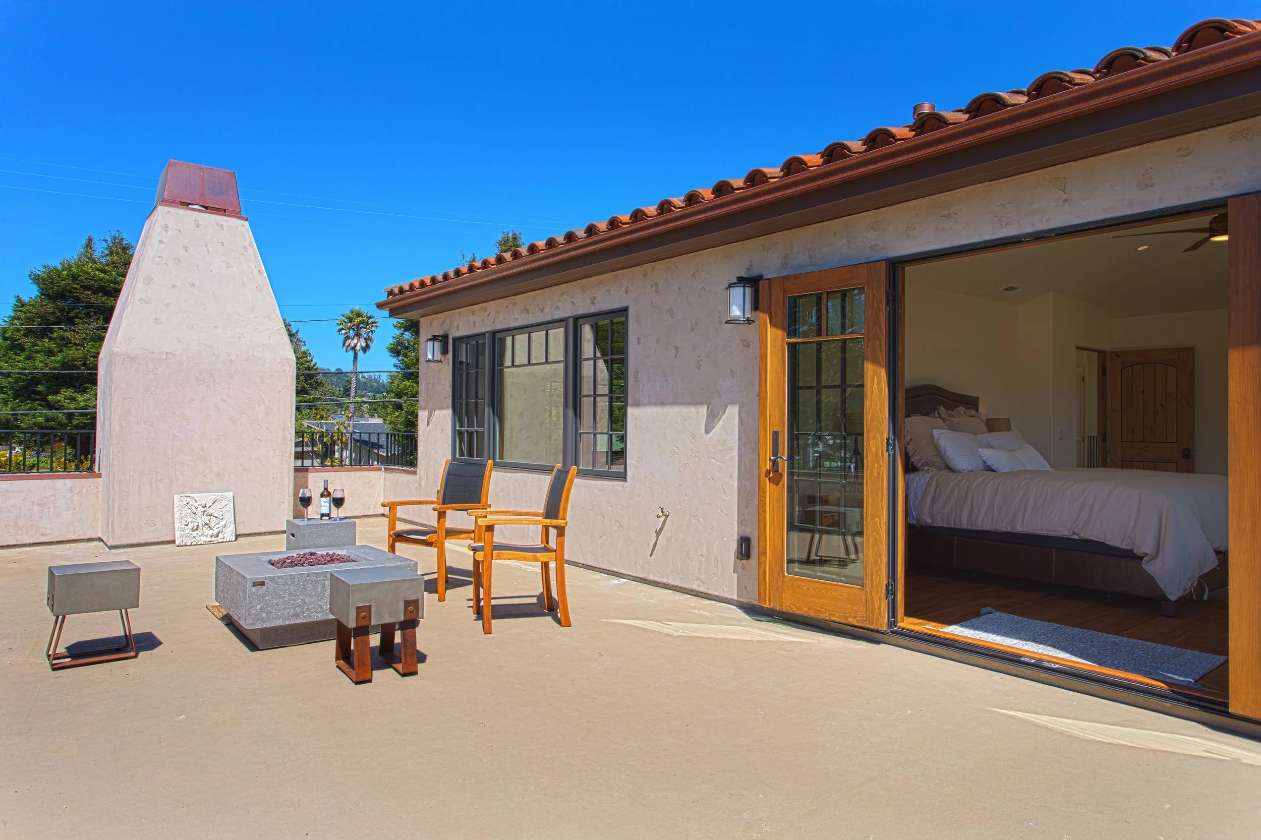 201_Playa_Blvd_34.jpg