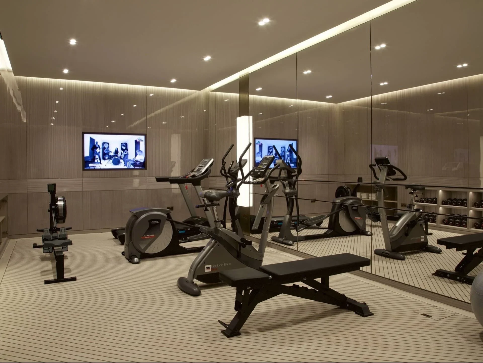 Planning a home gym: why professional design matters for luxury properties