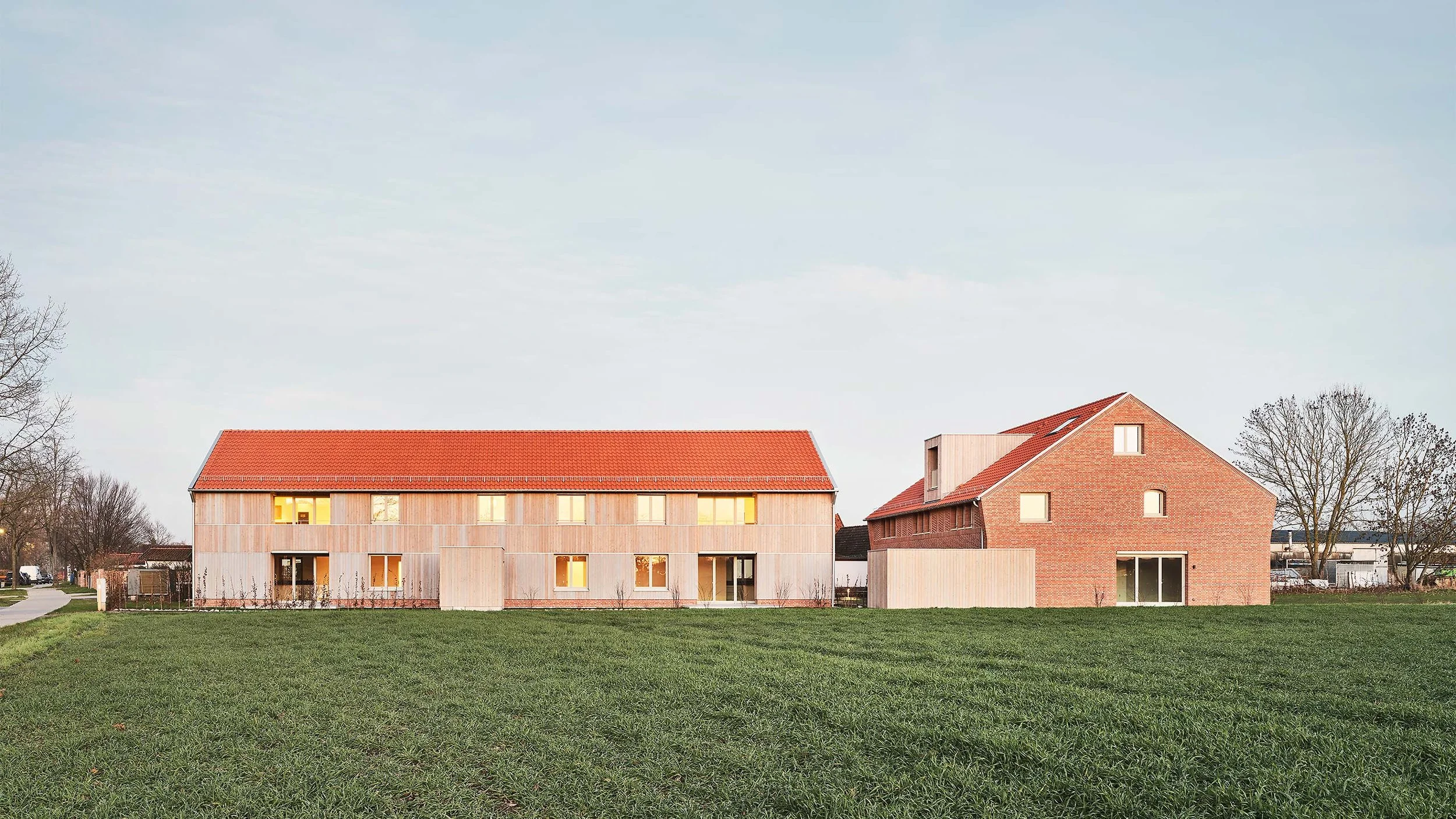 IKB - REMISE UND HOFHAUS