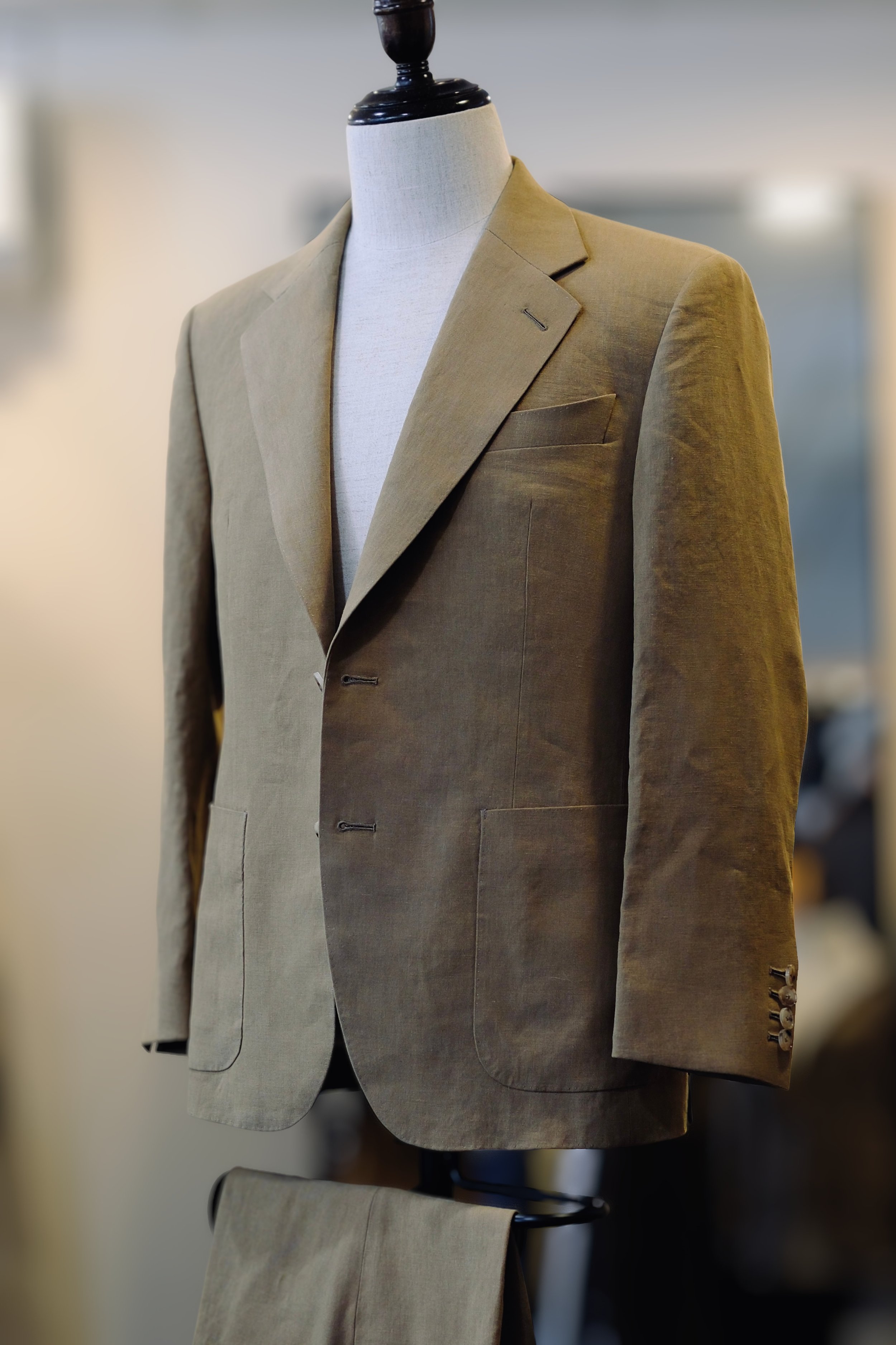 Solbiati Art Du Lin Suit