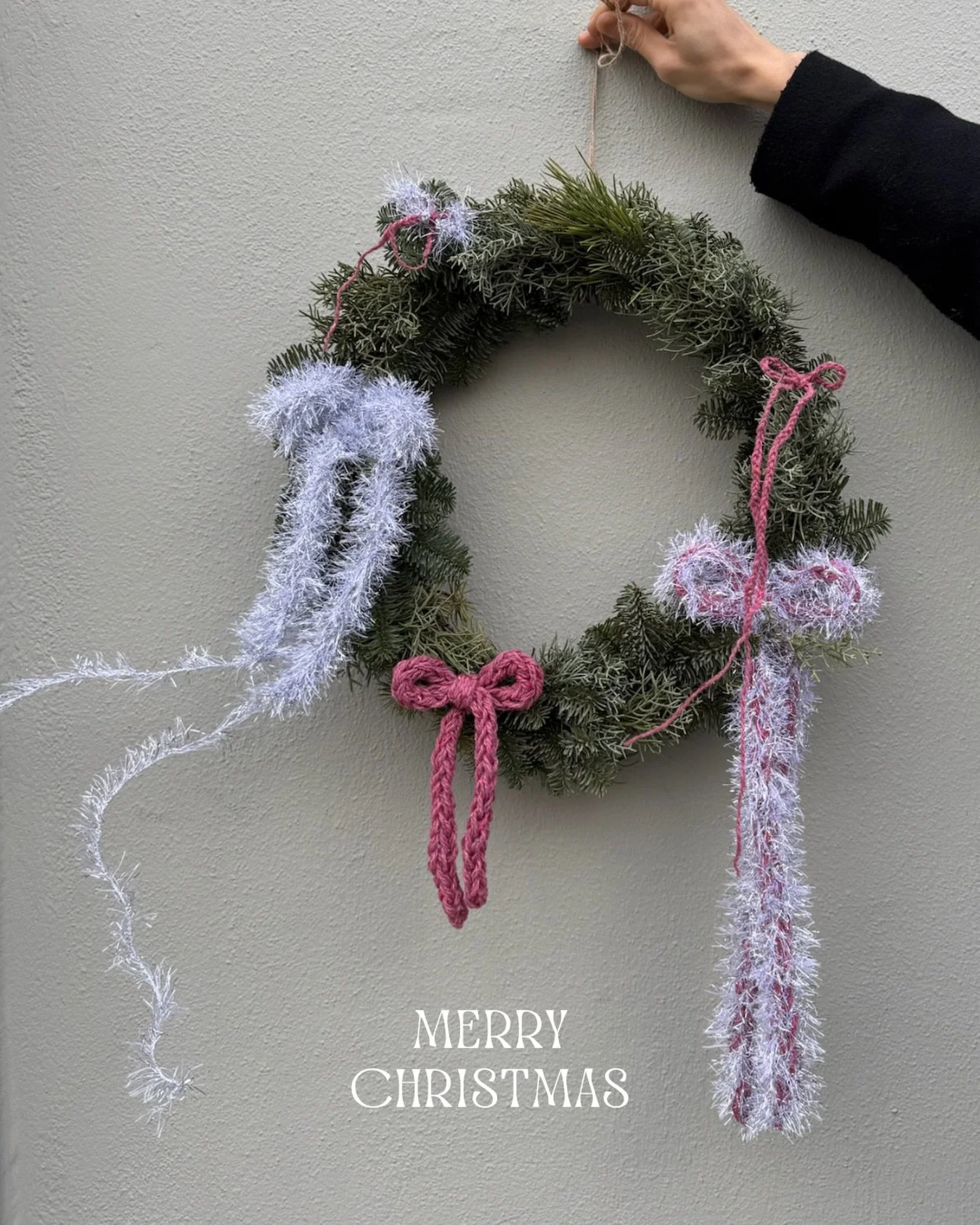 Merry Christmas to all in HK and London! May your hearts be filled with joy and hope as we step into the new year!
Orin xx

#hkflorist #hkfloraldesign #hkfloral #londonflorist #flowerofinstagram #flowerstagram #floral #flower #floristlife #floraldesi