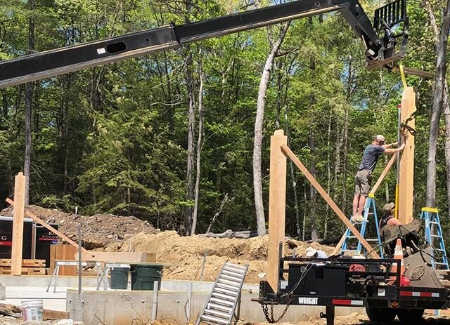 Jack is still very hands on with site work💪🏻 We have a great crew!!Quality, communication, safety and budget are the top priorities from start to finish.  This 3 car garage started May 26th and is moving right along. 
#kinney_woodworkingllc 
#posta