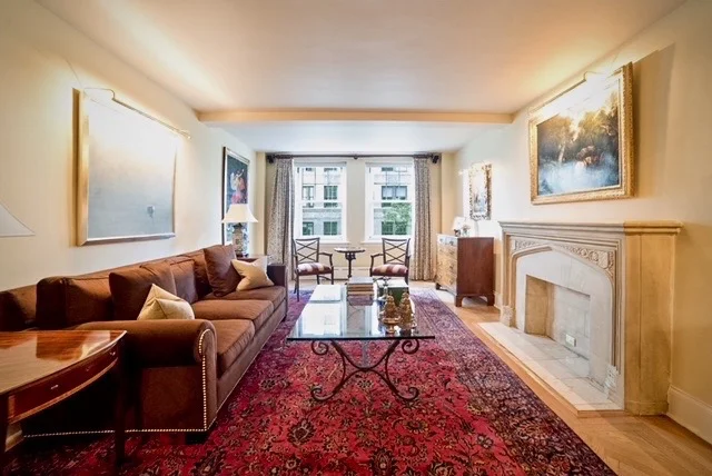 315 Riverside Drive-6.jpg