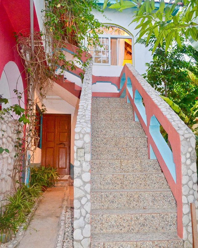 It&rsquo;s not the stairway to heaven, but it is the stairway to paradise and a dream vacation! For real, your life is going to be exponentially better once you&rsquo;re here! 🏡🤙🇯🇲
.
#CoralCottageJamaica🌴🌊☀️
.
.
.
.
.
.
.
.
.
.
 #Jamaica #Trave