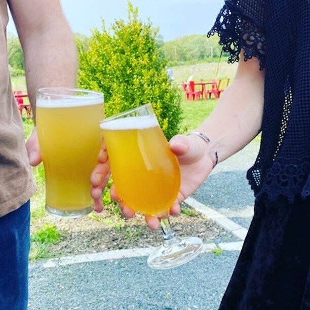 We've added two beers to the taps today: Wheat Saison and Day Tripper. 

The Wheat Saison, a returning favorite, is a tart saison created from organic Flatwater Farms' Cascade hops and saison yeast. It has subtle notes of peppercorn that blend harmon