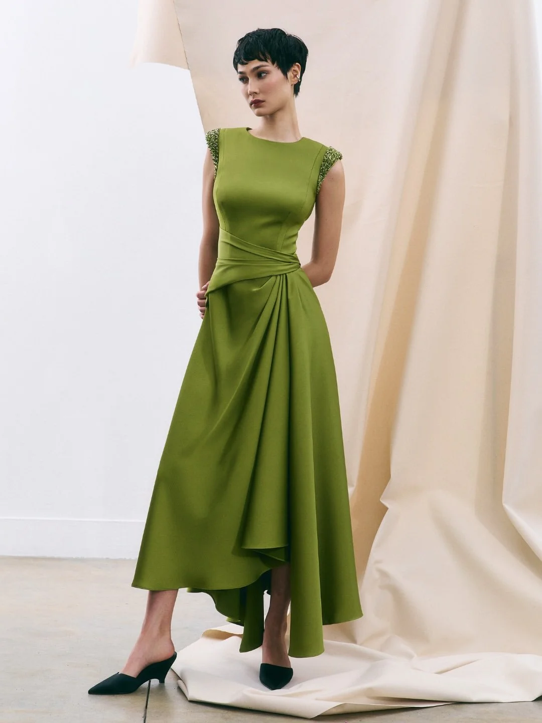 Autumn Winter 26Becca for Maisonel.A silhouette shaped through soft structure and fluid drape.De.jpg