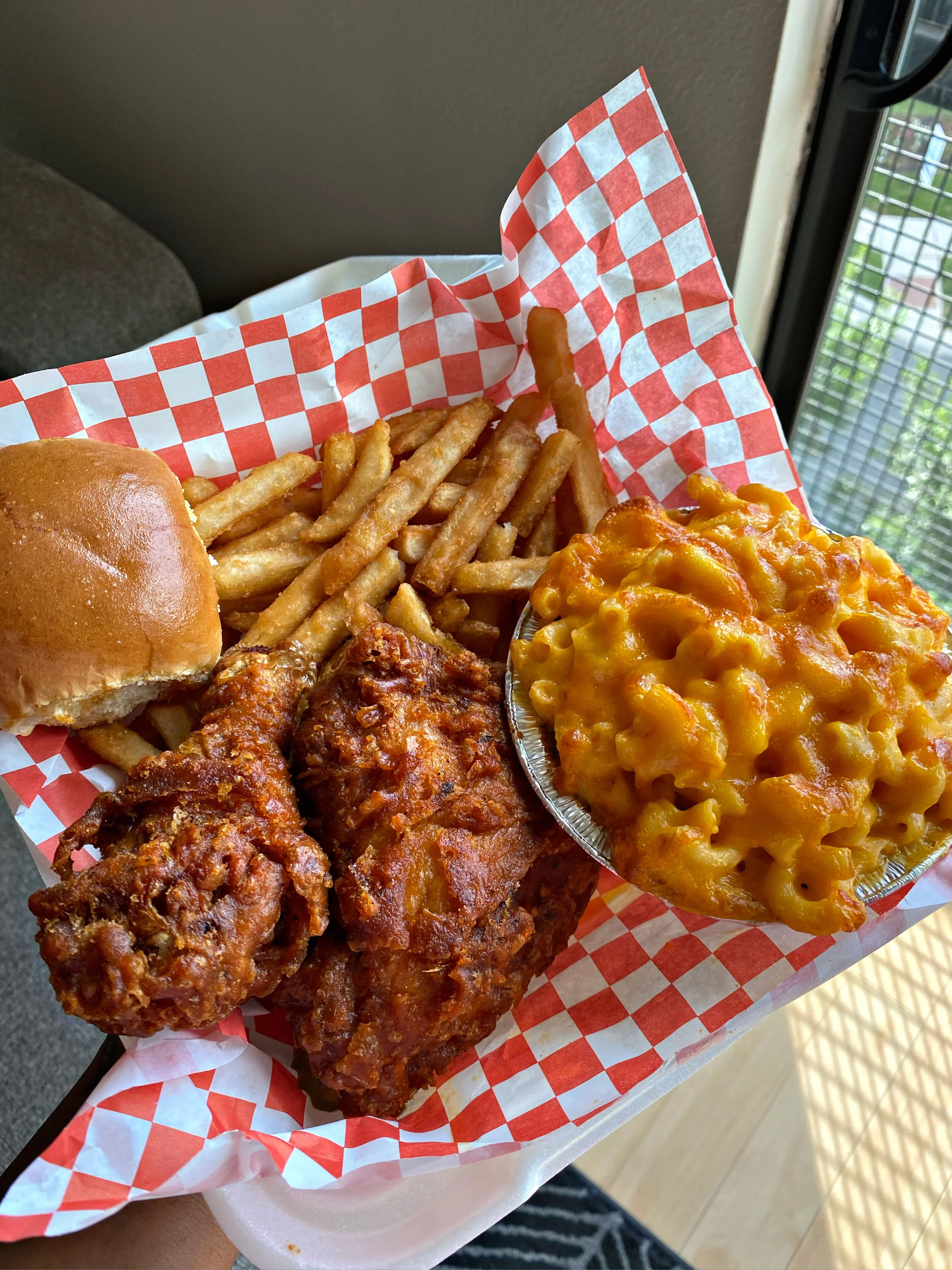 Quarantine Eats: What We Eatin’ Tonight?!?! 