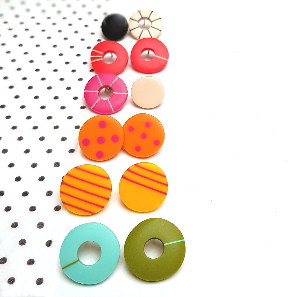 mismatching_colourful_resin_studs_kaz_robertson_jewellery..jpg