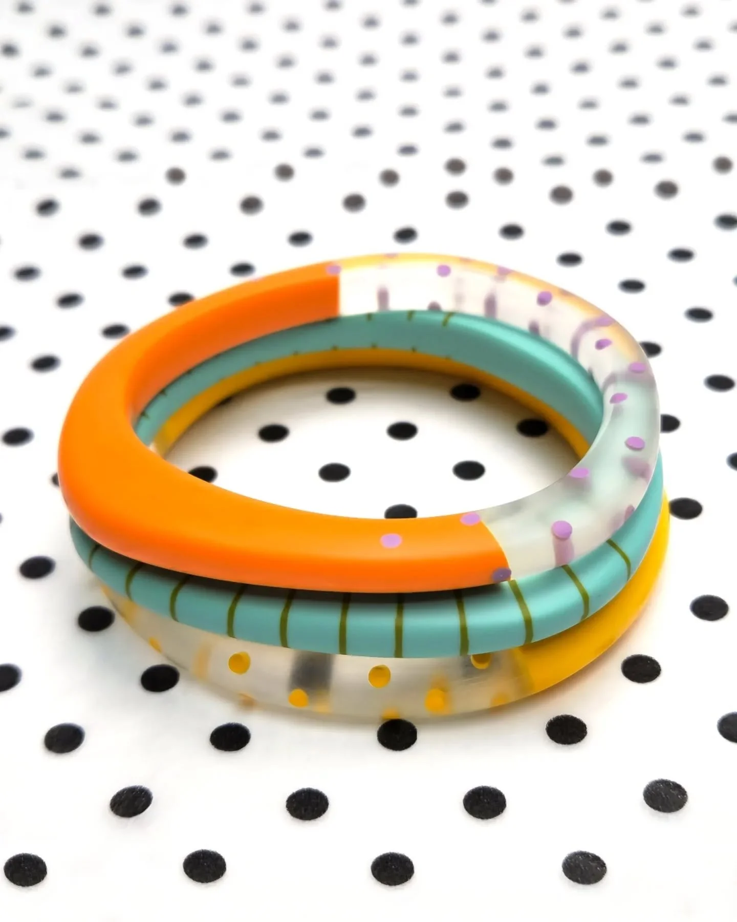 S E C R E T  S H O P ! ! !

The KAZ Secret Shop opens TONIGHT 7 pm!!! (UK time)

If you've shopped in the Secret Shop before you know what to expect, and you know you've got to be quick!

It's a rare chance to get your hands on some KAZ  end of line 