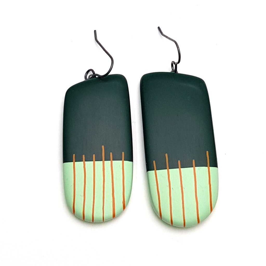 deep-forest-green-drop-resin-earrings-kaz.jpg