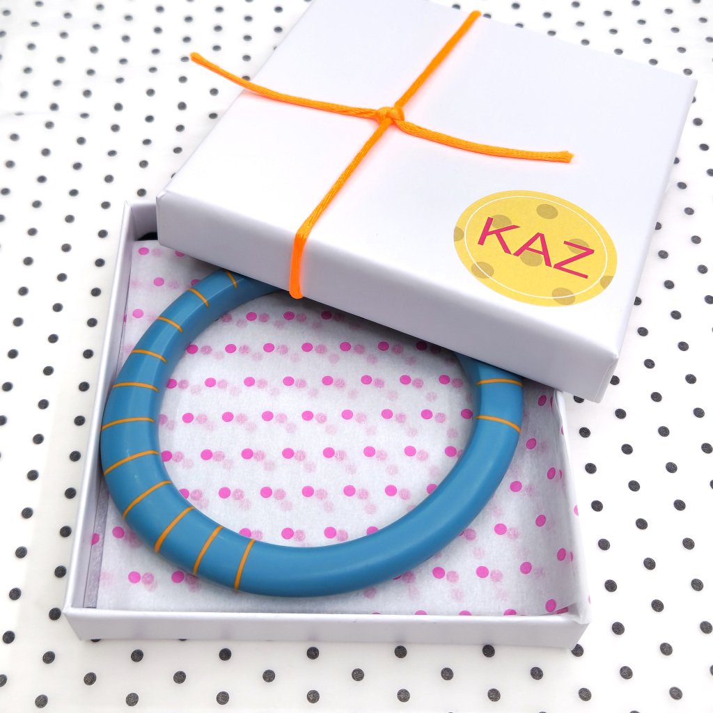 blue-orange-gift-bangle.jpg