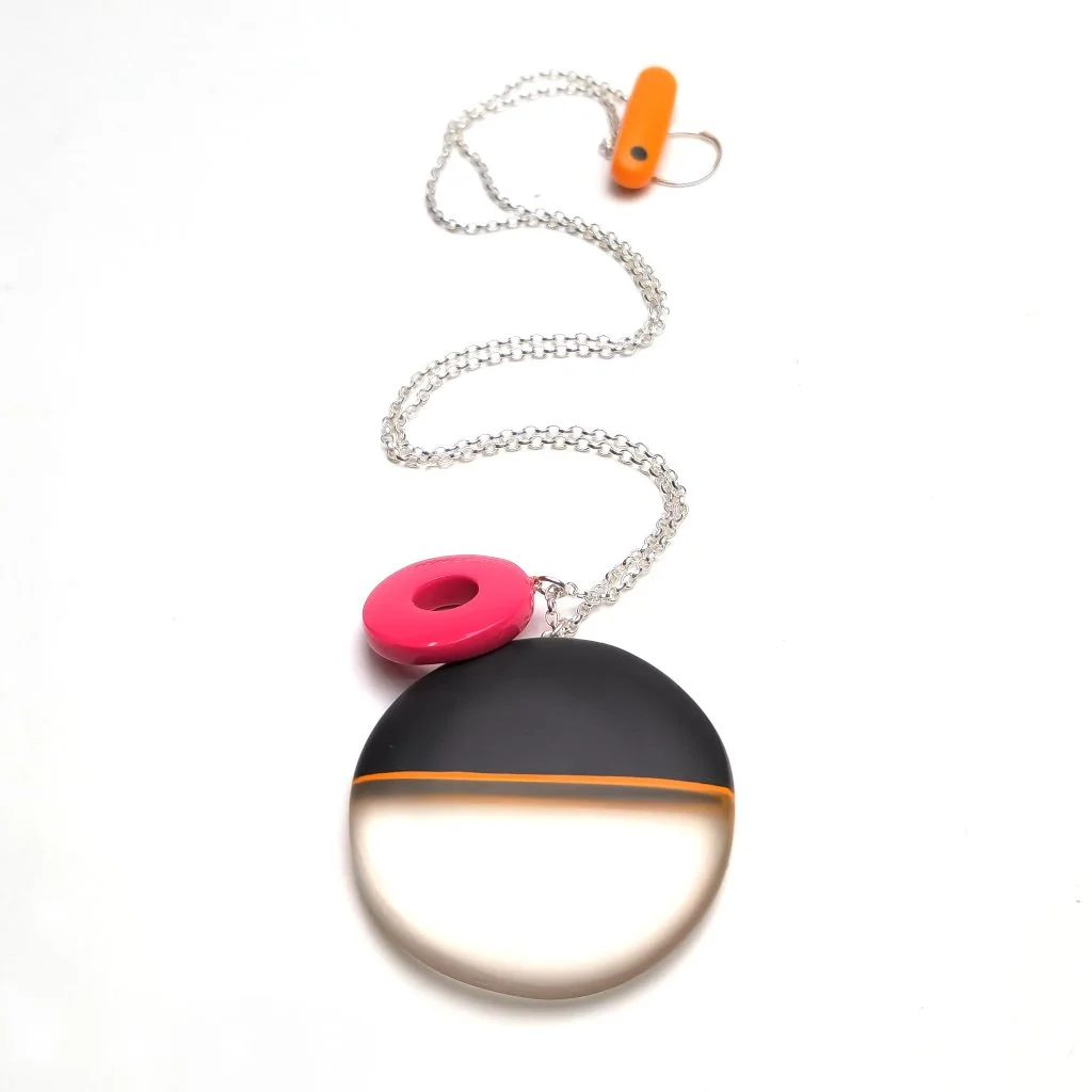 half-round-orange-stripe-double-pendant-ss.jpg
