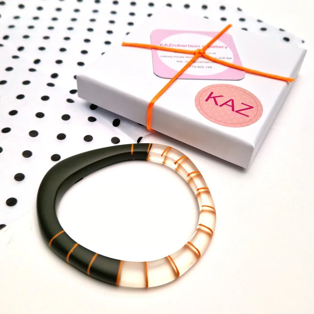 gift-wrapped-grey-resin-bangle.jpg