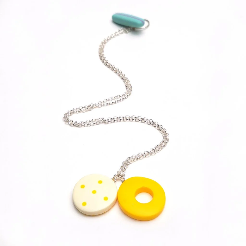 yellow-nude-small-ss-pendant.jpg