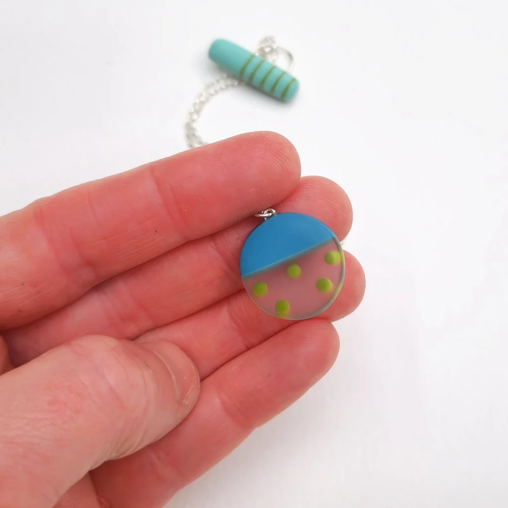 deep-turquoise-spotty-resin-pendant.jpg