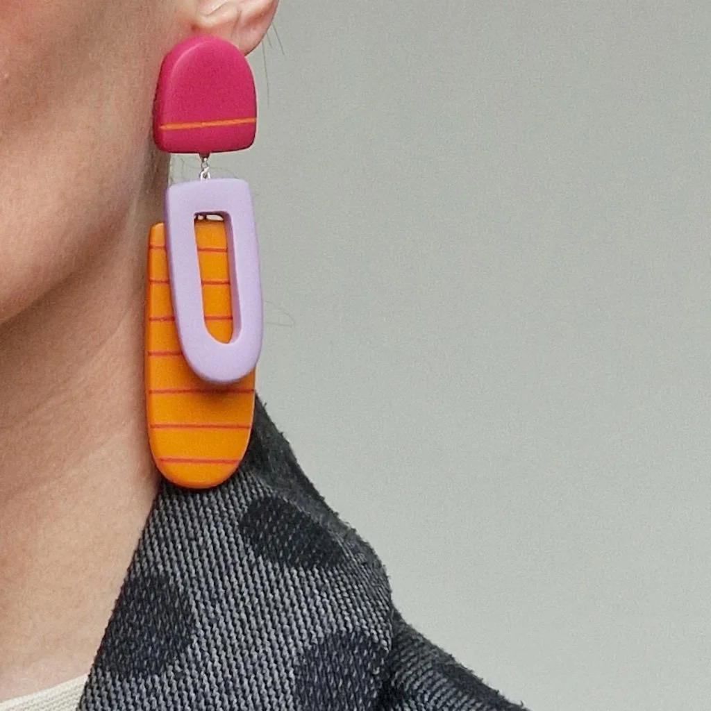 arch-drop-earring-modelled.jpg