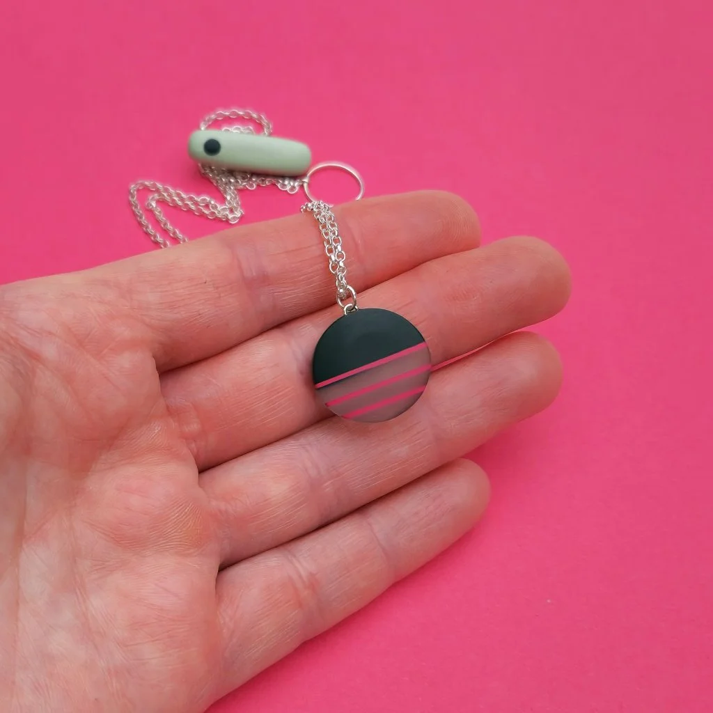 forrest-green-stripe-resin-pendant-gift.jpg