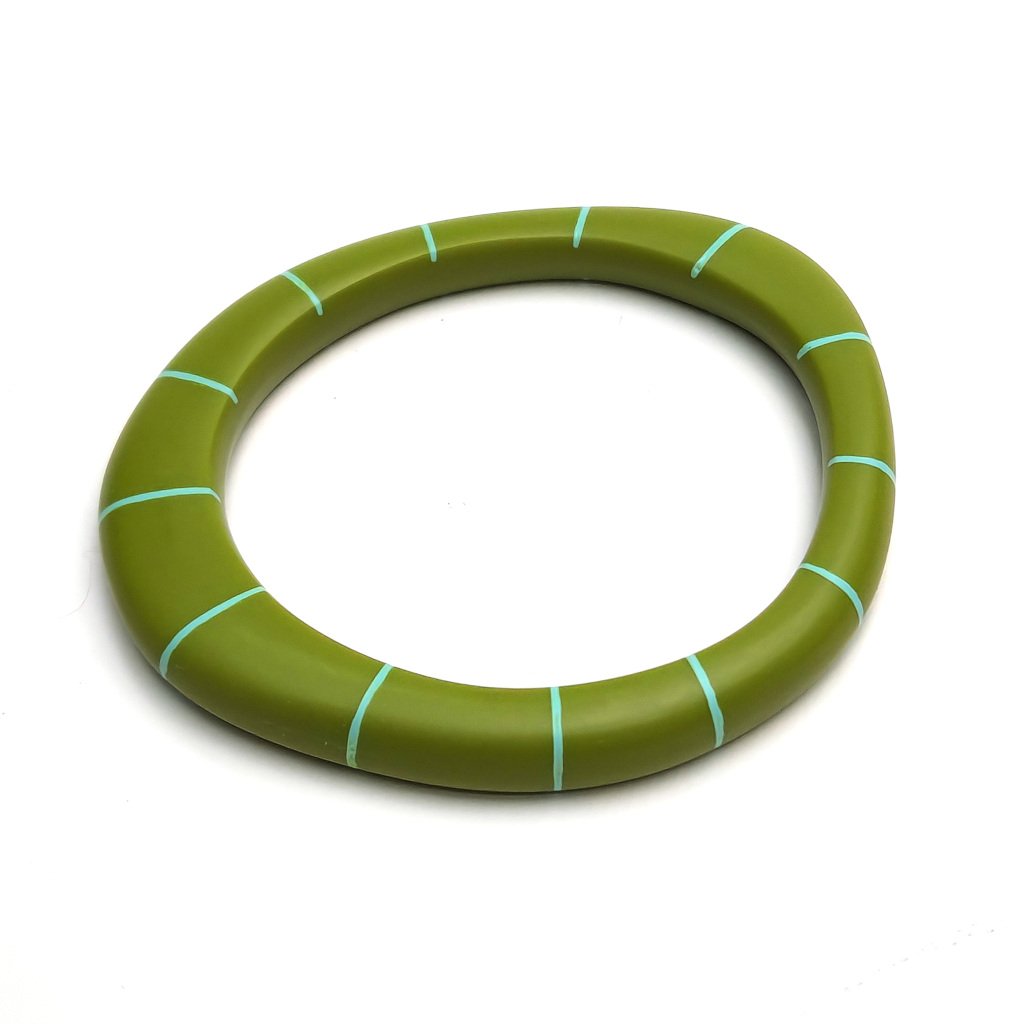 handmade-gren-stripe-resin-bangle-plain.jpg