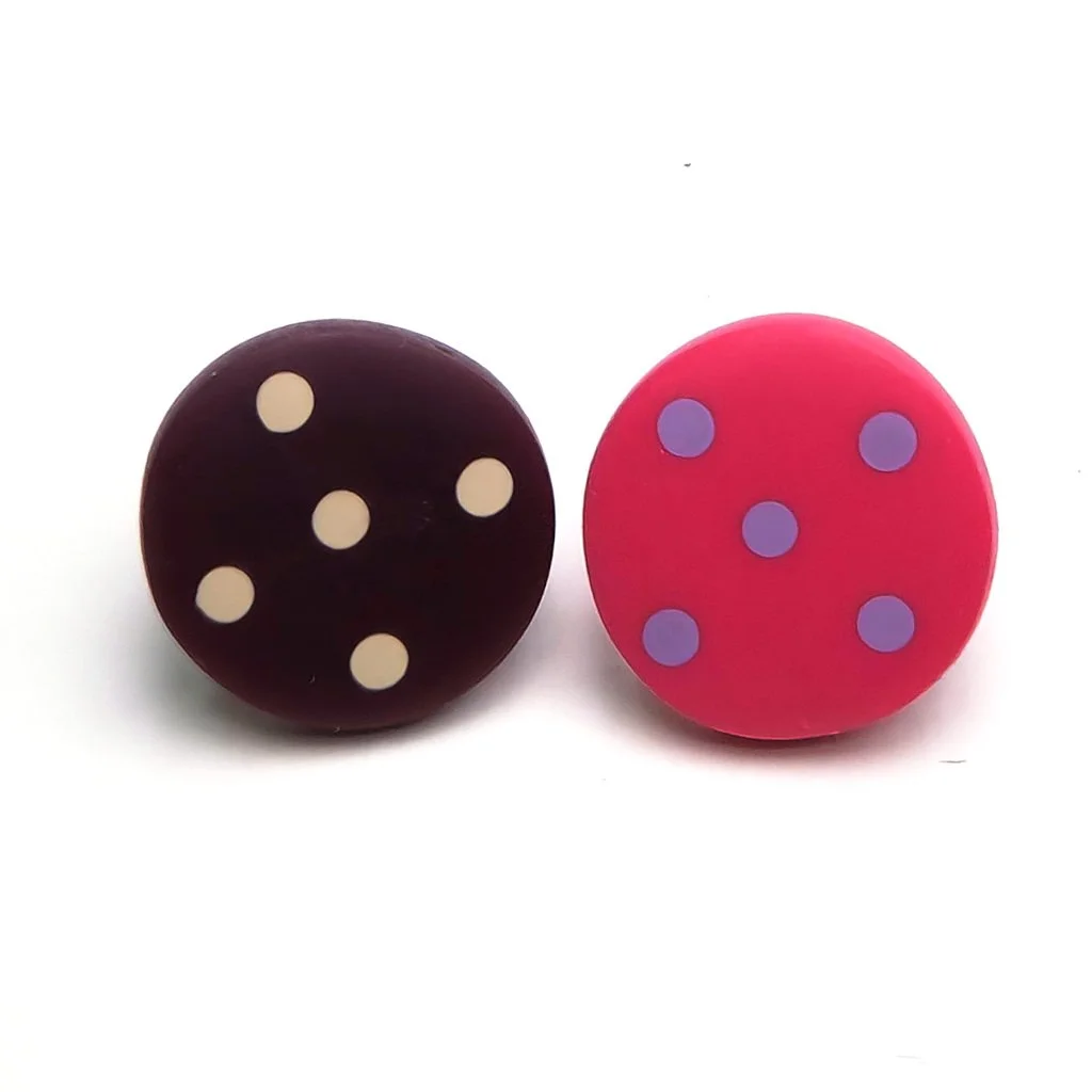maroon-cerise-spotty-studs-ss.jpg
