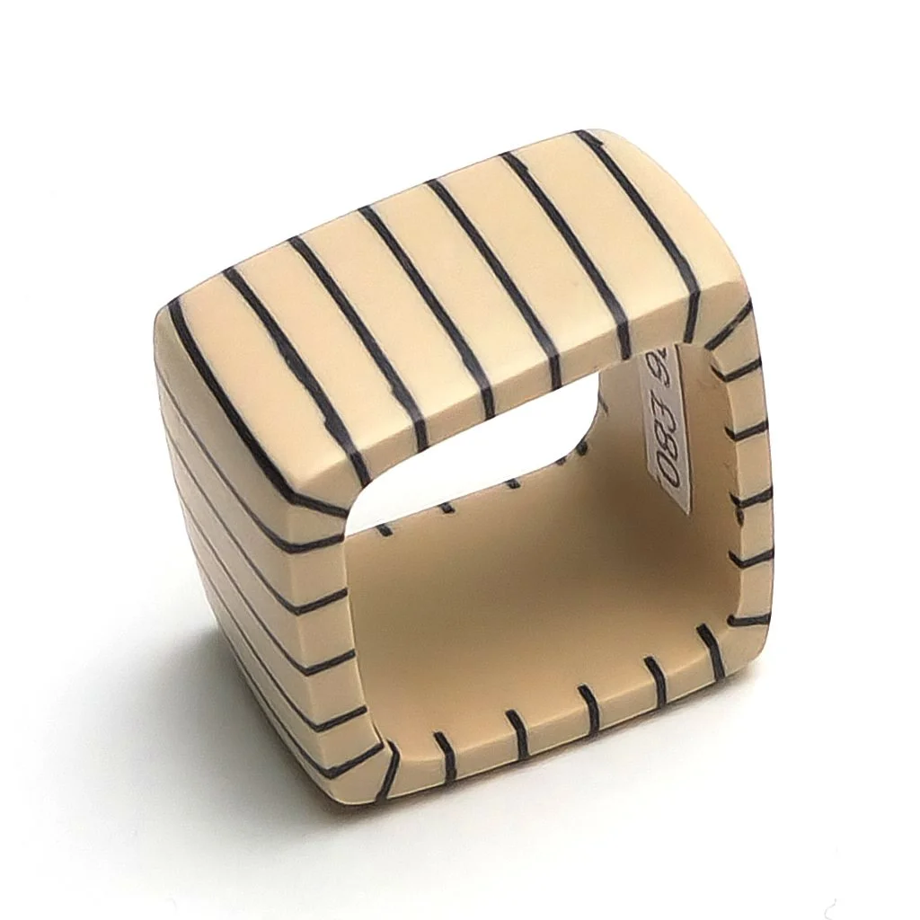 stripe-nude-square-ring-ss.jpg