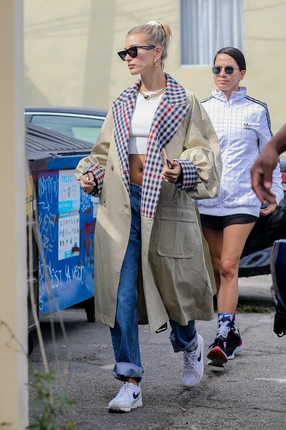 hailey-bieber-burberry-trench-coat.jpg