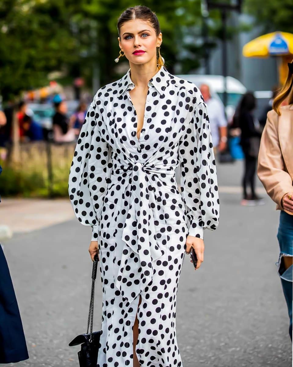 alexandra-daddario-white-polka-dot-dress.jpg