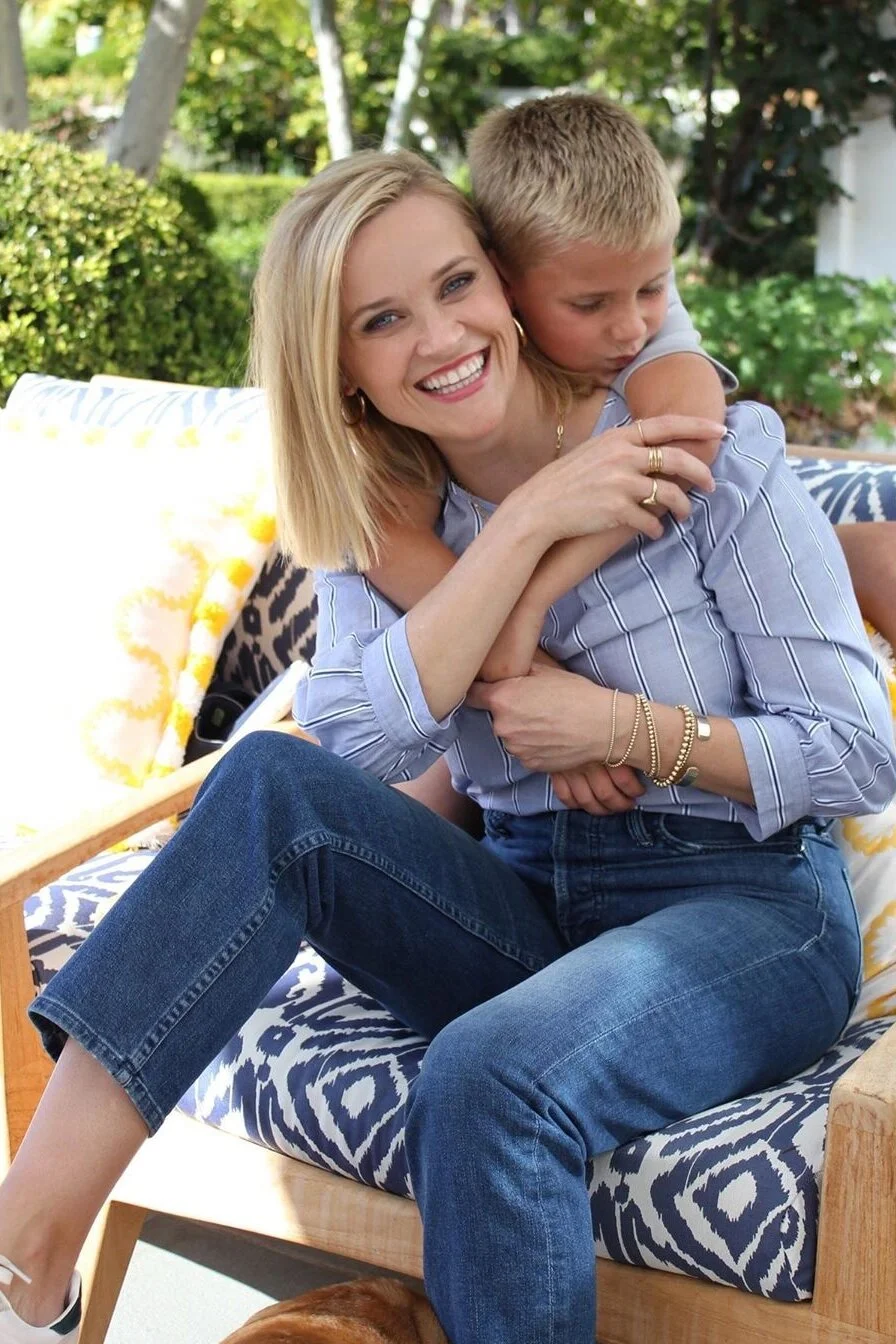 reese-witherspoon-draper-james-striped-puff-sleeve-top.jpg