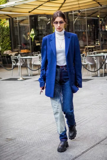bella-hadid-blue-acid-print-jeans.jpg