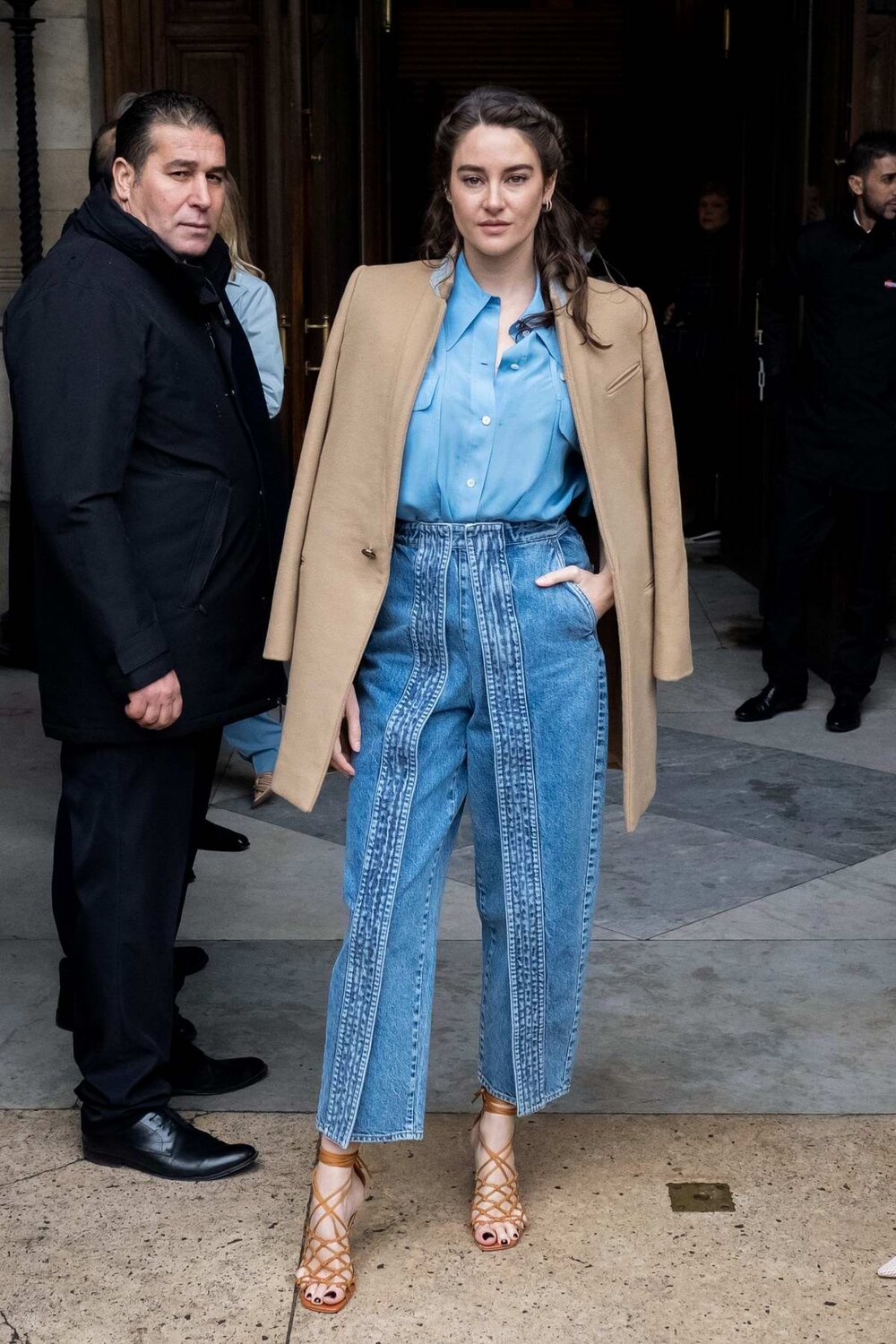 shailene-woodley-stella-mccartney-jeans.jpg