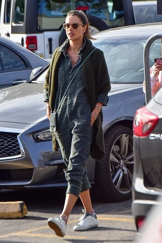 alessandra-ambrosio-grey-jumpsuit.jpg