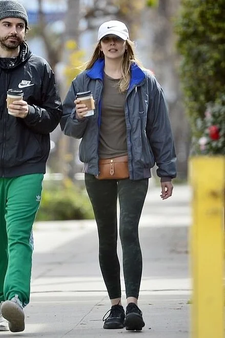 elizabeth-olsen-nike-white-cap.jpg