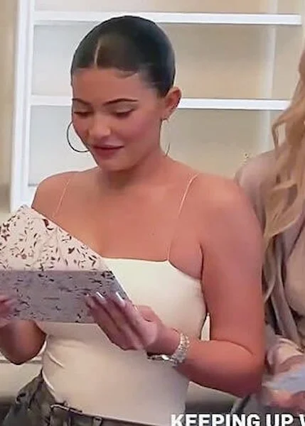 Meshki-LEILA-BODYSUIT-kylie-jenner-keeping-up-with-the-kardashians.jpg