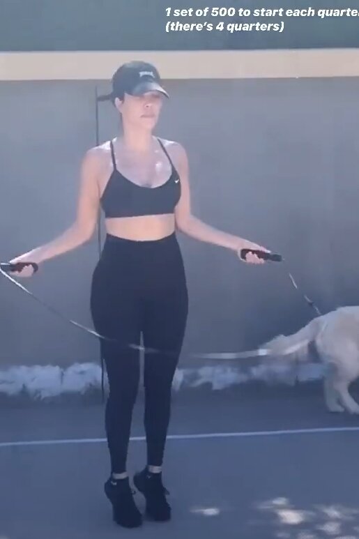 kourtney-kardashian-black-nike-sports-bra.jpg