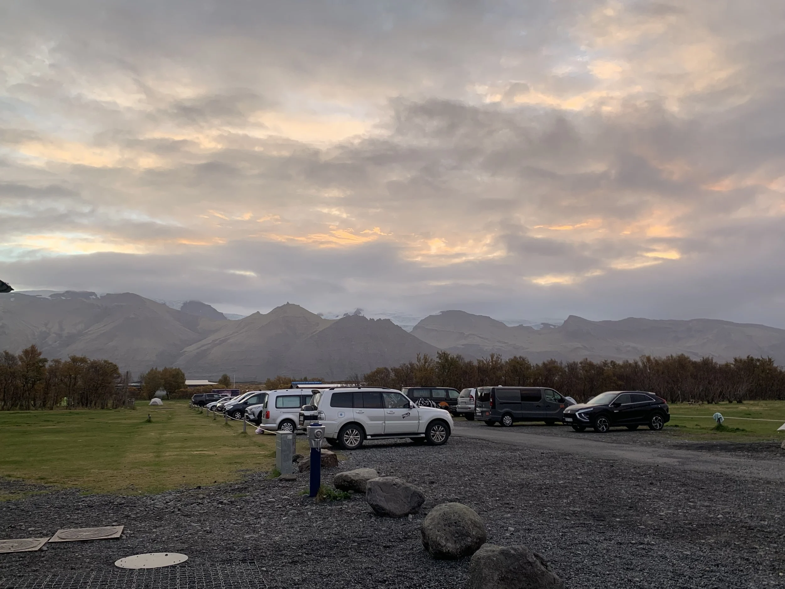 5 Reasons You Should Camper Van Around Iceland