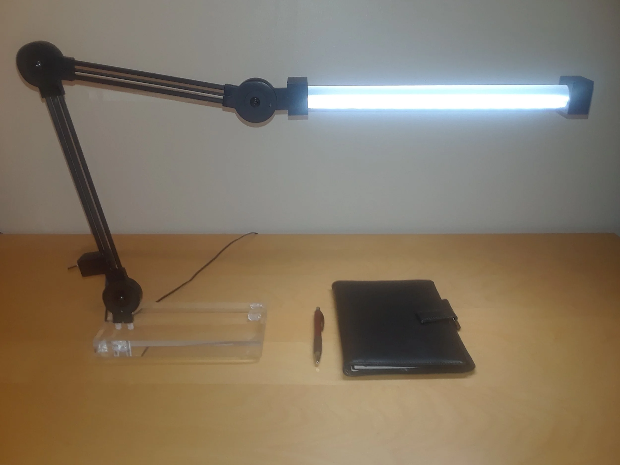 Task Light.jpg