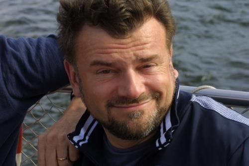 robert_pierre_tomas.png
