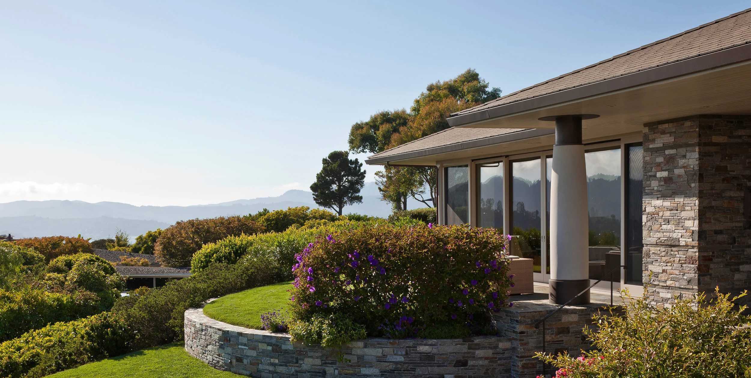 Exterior_2WEB.jpg