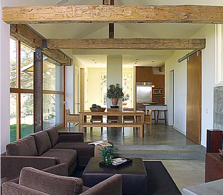 LivingRoom_2.jpg