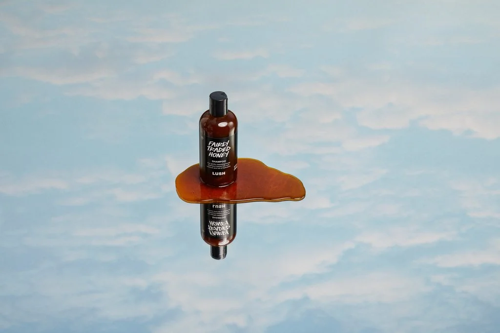 Haircare-2023-Editorial-Fairly-Traded-Honey-Shampoo_01.JPG