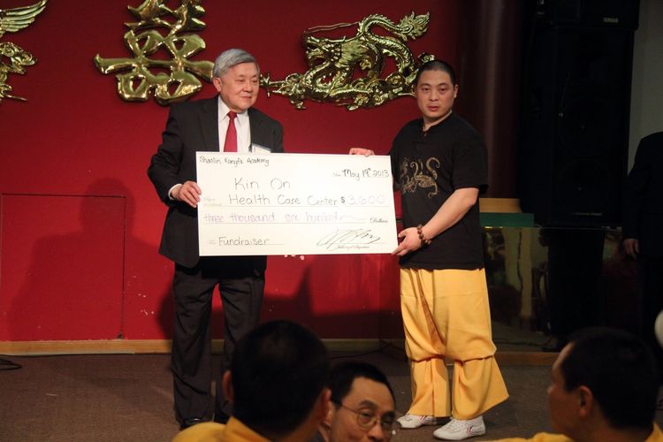 2013年5月19日 办西雅图少林功夫学院成立两周年活动 Seattle Shaolin Kungfu Academy Charity Performances
