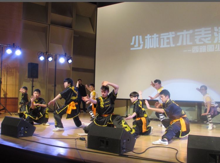 01/22/2017 参加华盛顿大学春节晚会演出 University of Washington Spring Festival Celebration