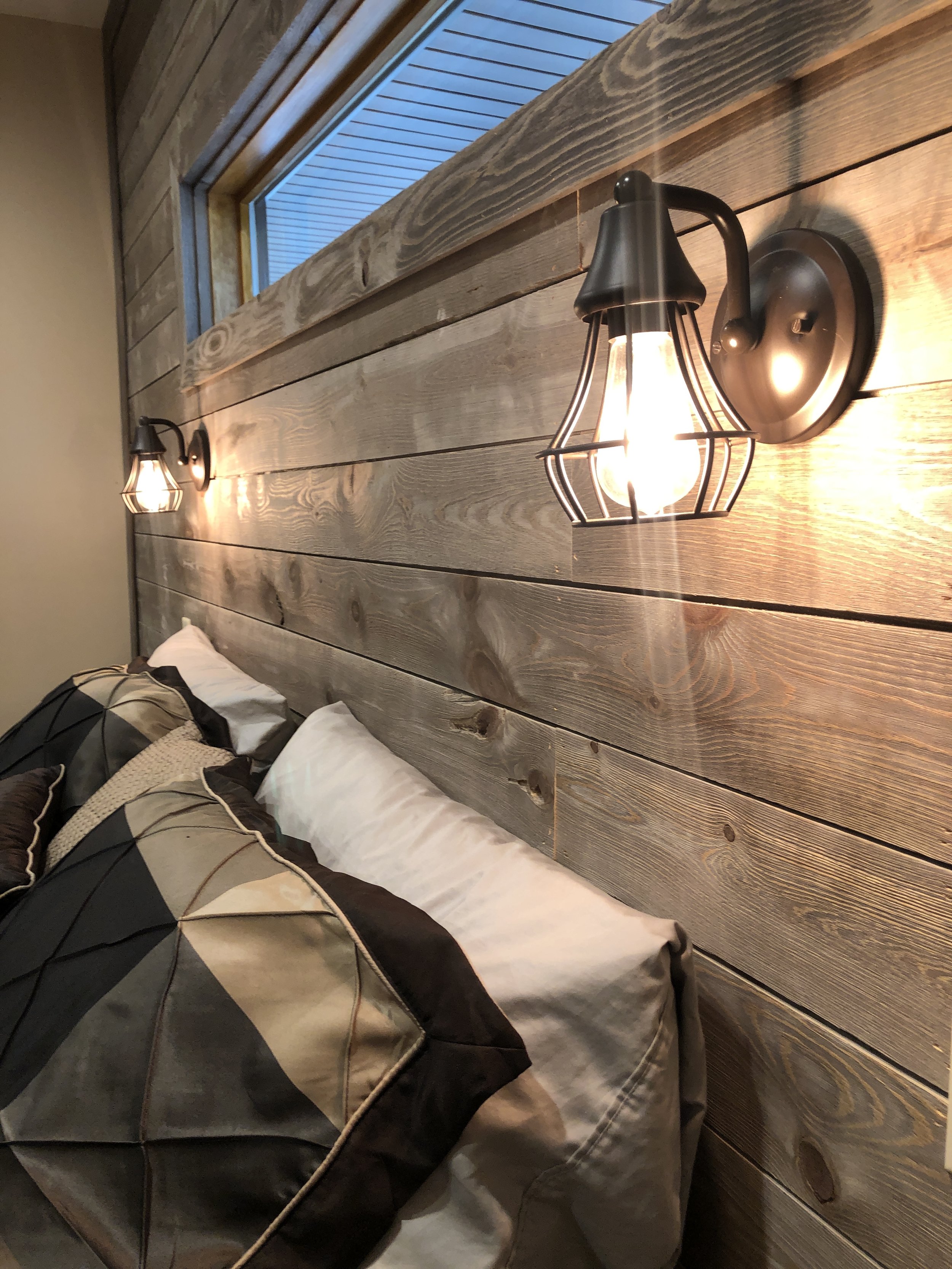 MasterbedroomDetail.JPG